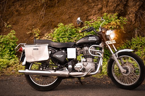 Side View of a Royal Enfield 350