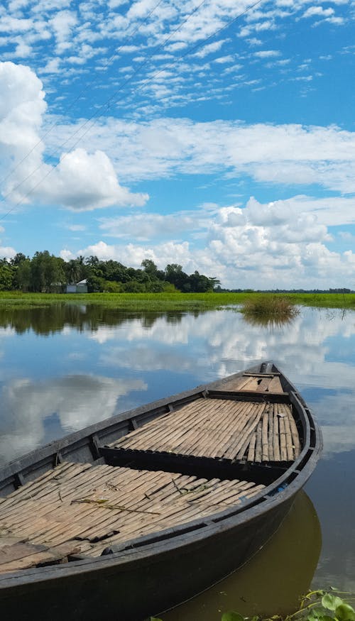 Kostnadsfria Kostnadsfri bild av bangladesh, båt, blå himmel Stock foto
