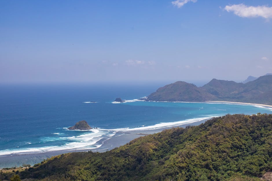 Sepuluh Tempat Wisata Nusa Ceningan Terbaik