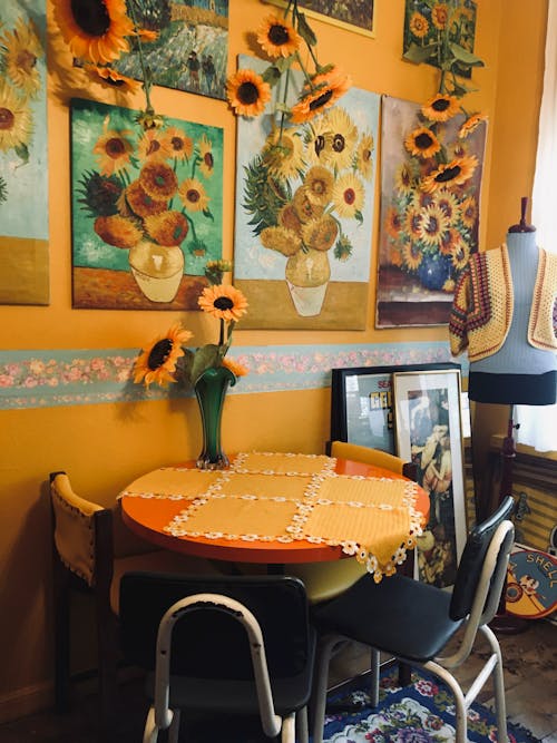 A Sunflower Themed Room