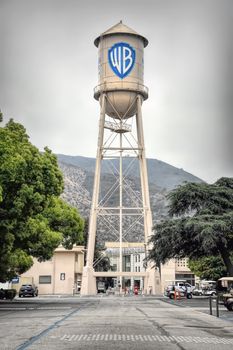 Ранчо Warner Bros. — место съёмок фильма «Рождественские каникулы»
