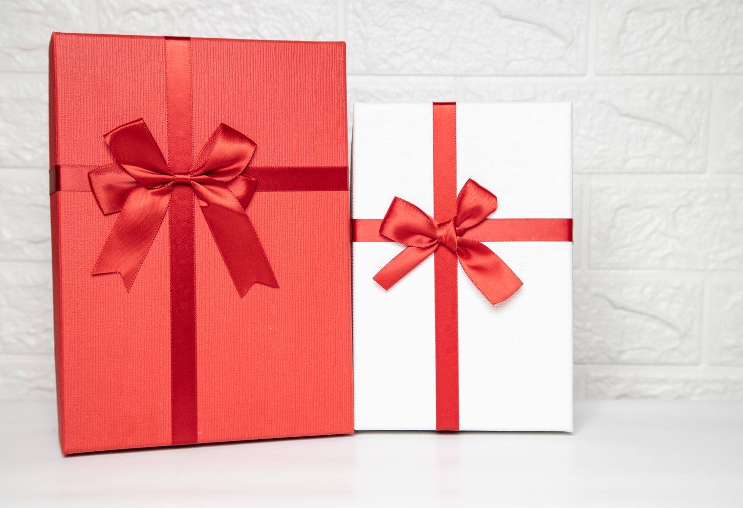 Bugle — professional packers wrapping and boxing belongings