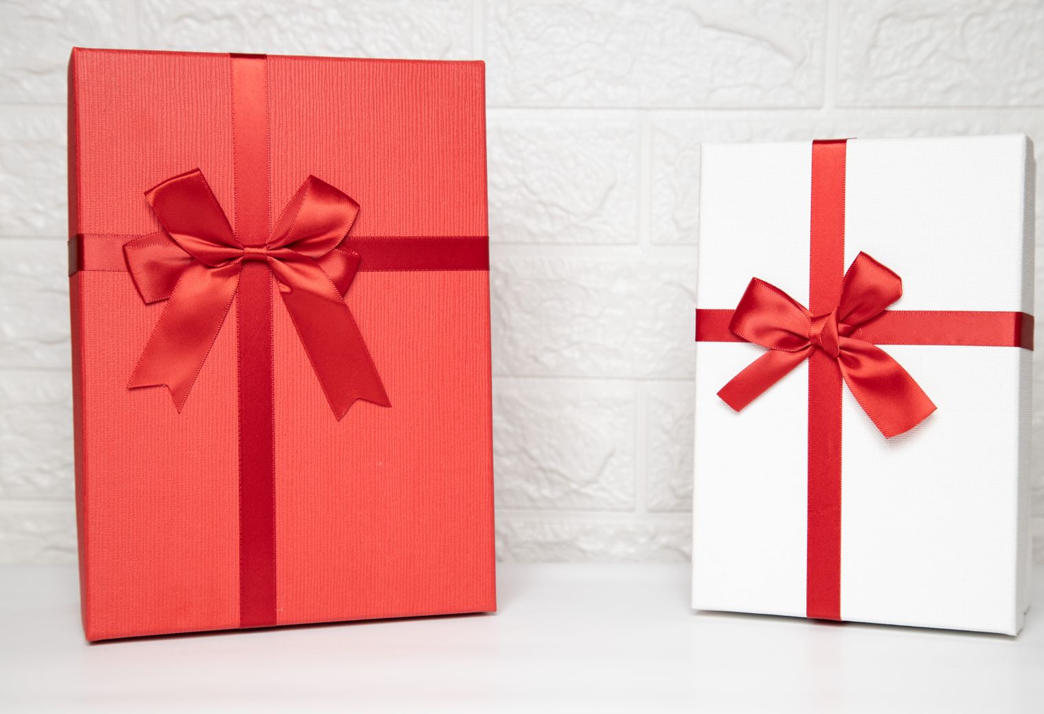 Braunstone Town — professional packers wrapping and boxing belongings