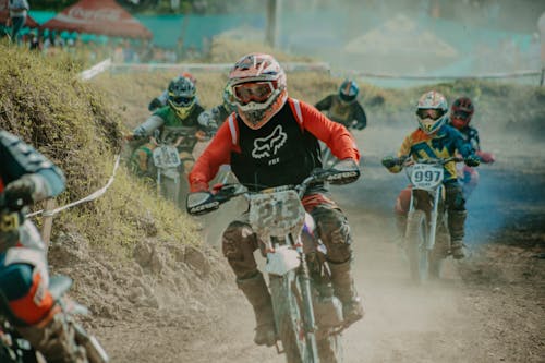 免费 摩托車越野賽, 泥土自行车, 競爭 的 免费素材图片 素材图片