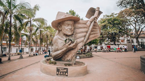 Statue on City Square