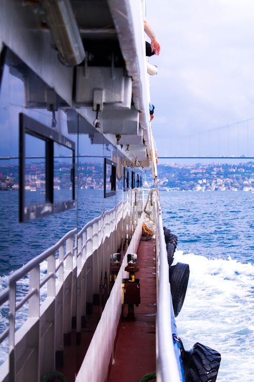 Foto profissional grátis de barco, cidade, cidades