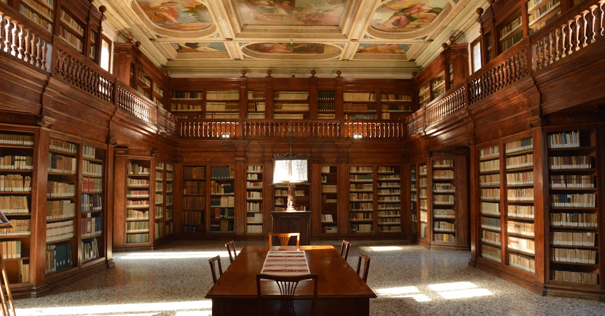 Library in the Monumento Nazionale in Praglia, Italy · Free Stock Photo