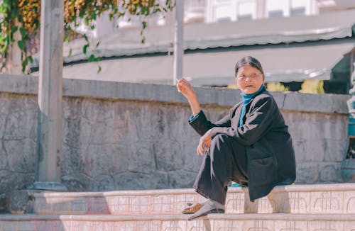 Základová fotografie zdarma na téma architektura, asiatka, asijská holka