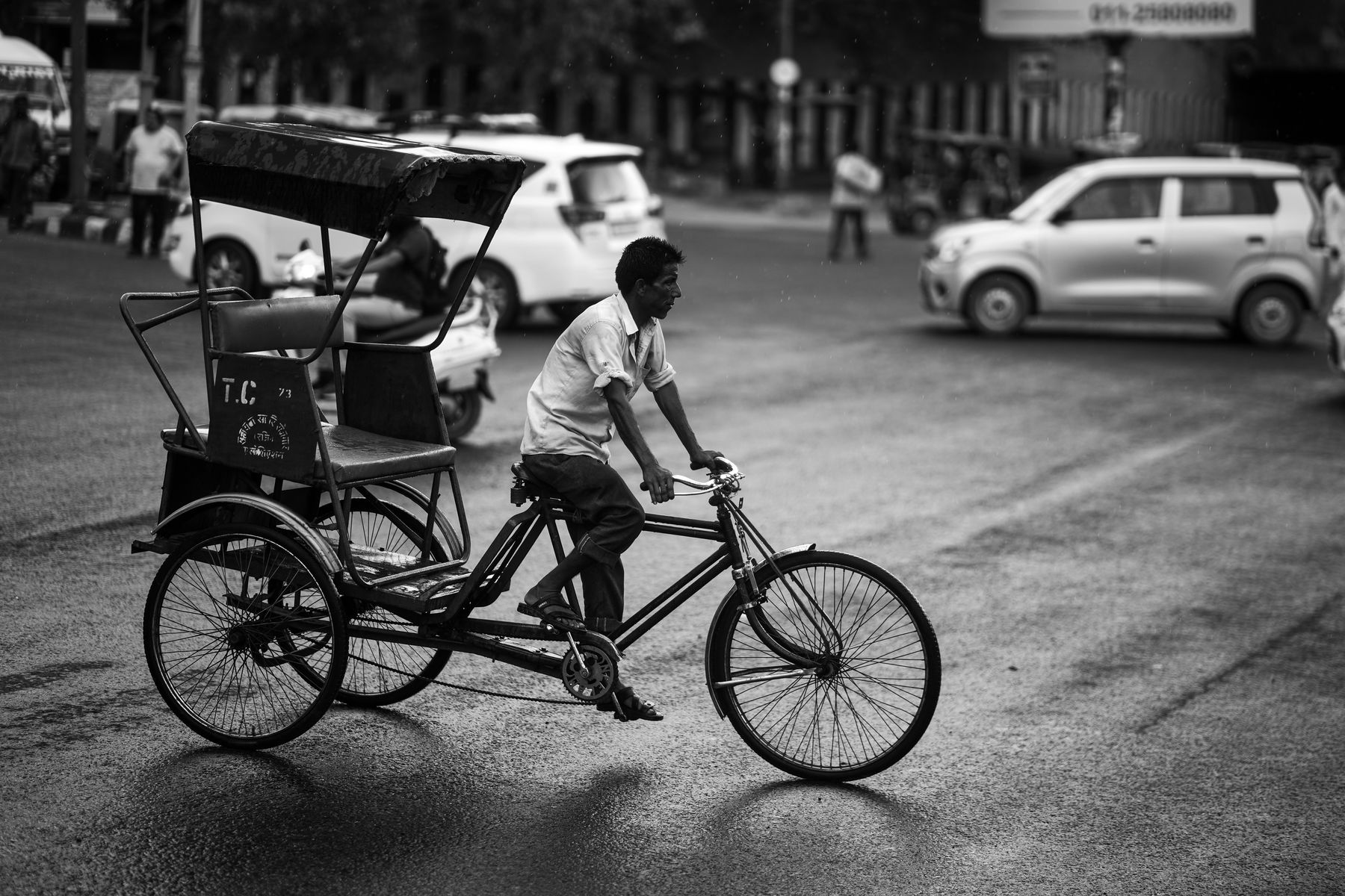 Getting Around South Delhi by Auto: Fares and Etiquette