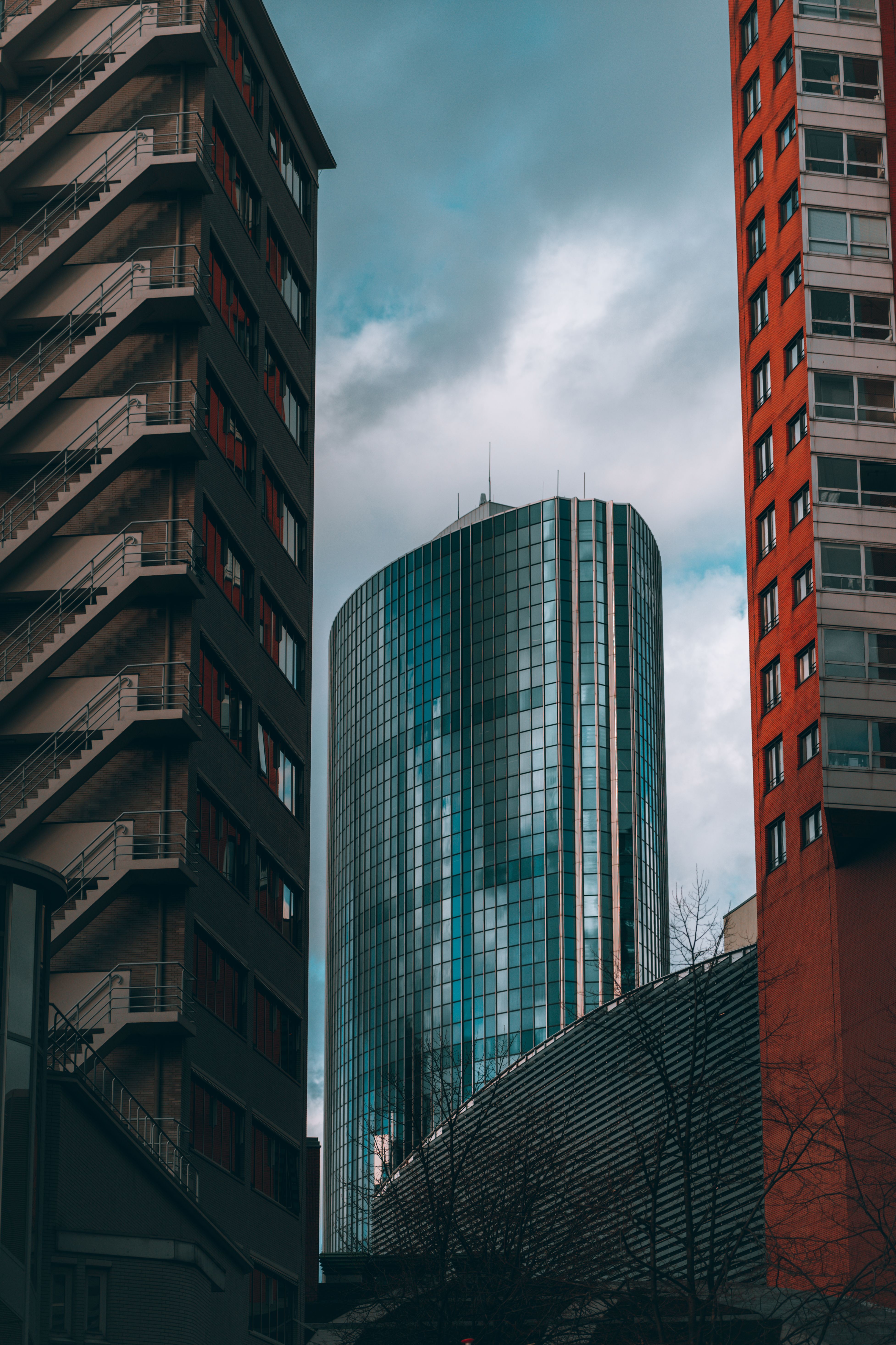 Modern Office Building Downtown · Free Stock Photo