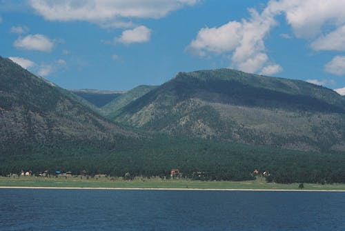 Gratis Immagine gratuita di catena montuosa, cielo, lago Foto a disposizione