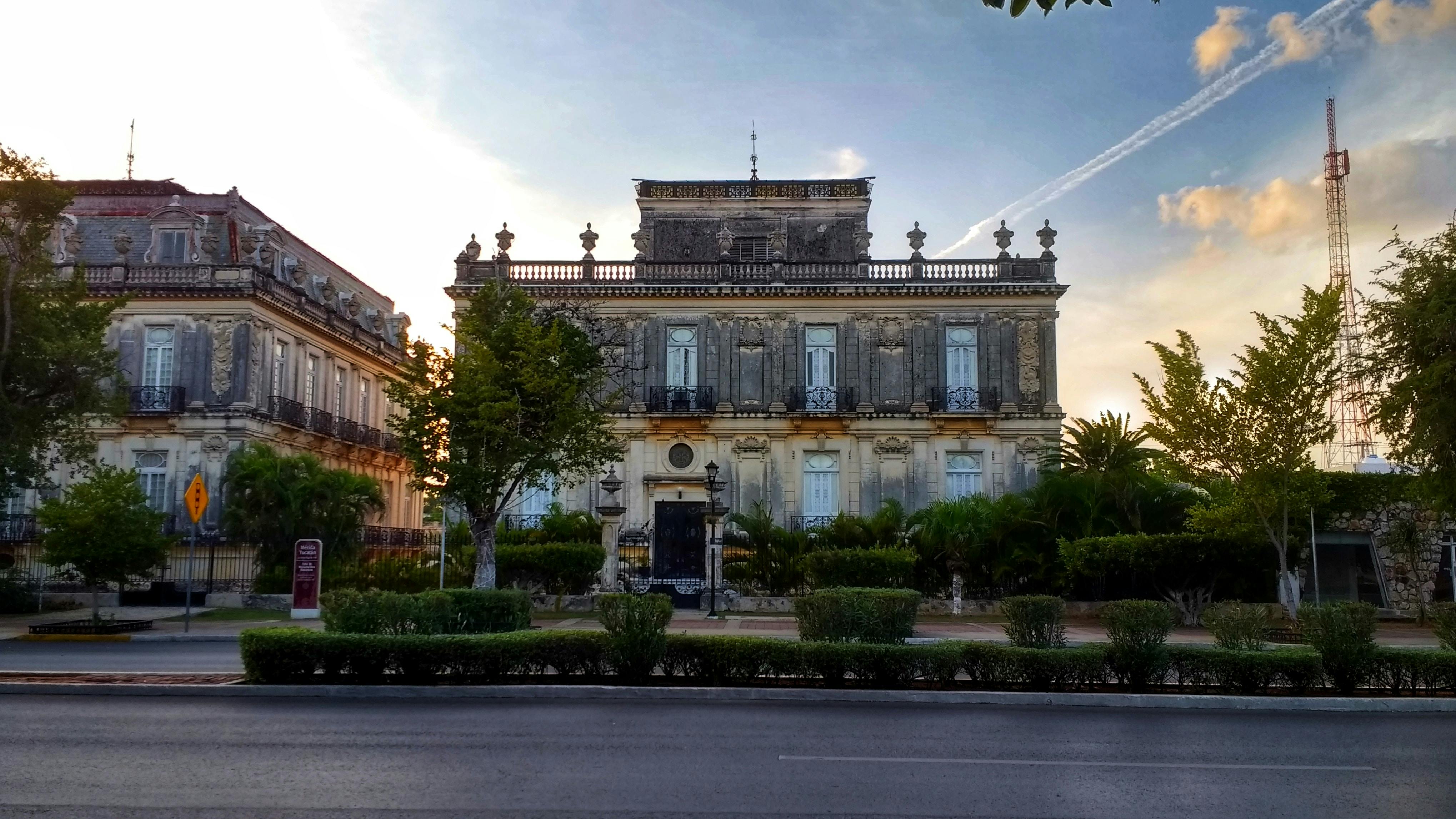 Free Stock Photo Of Colonial House Paseo De Montejo Sunset Images, Photos, Reviews