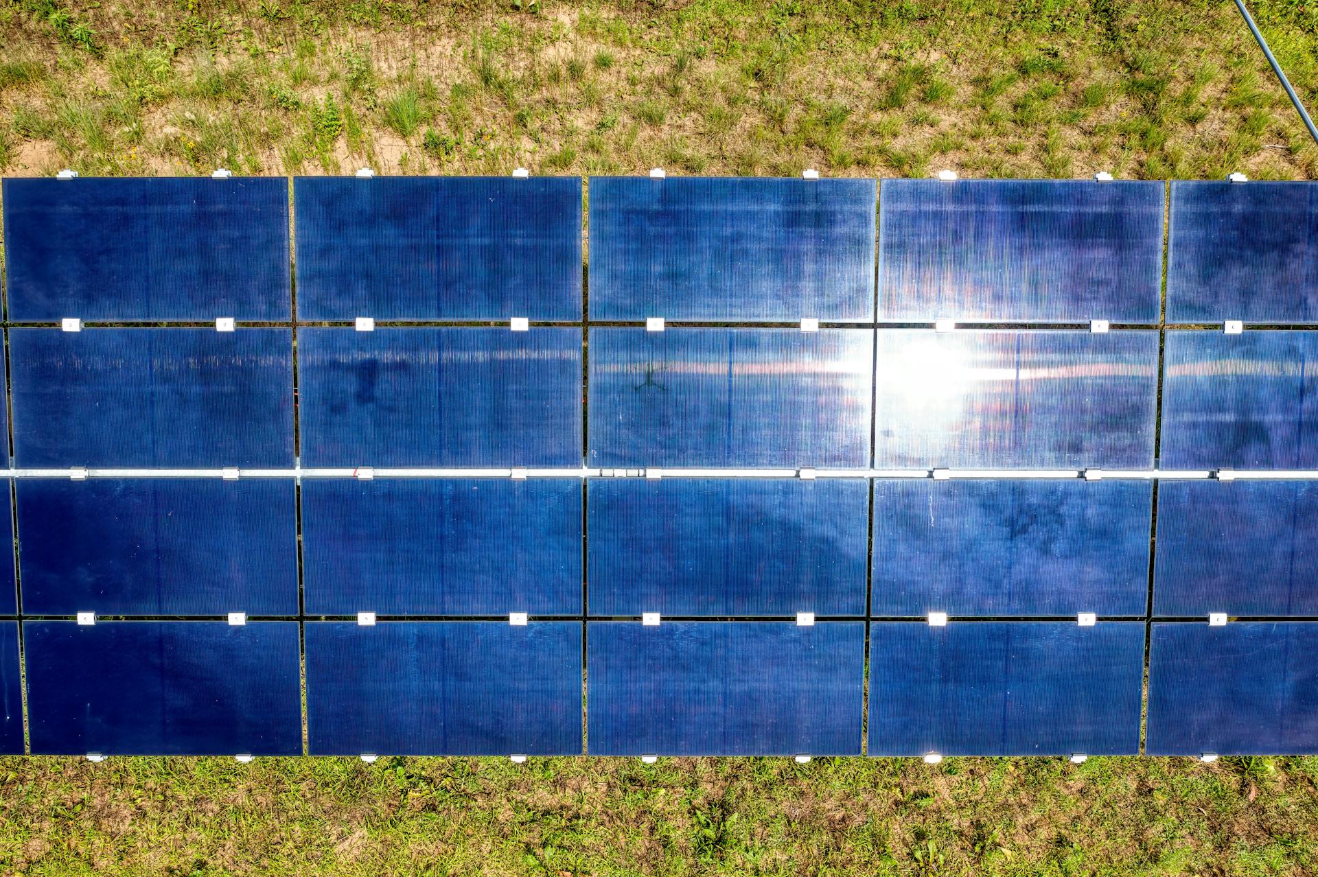 Drone shot of solar panels harnessing energy in Kellogg, MN, USA.