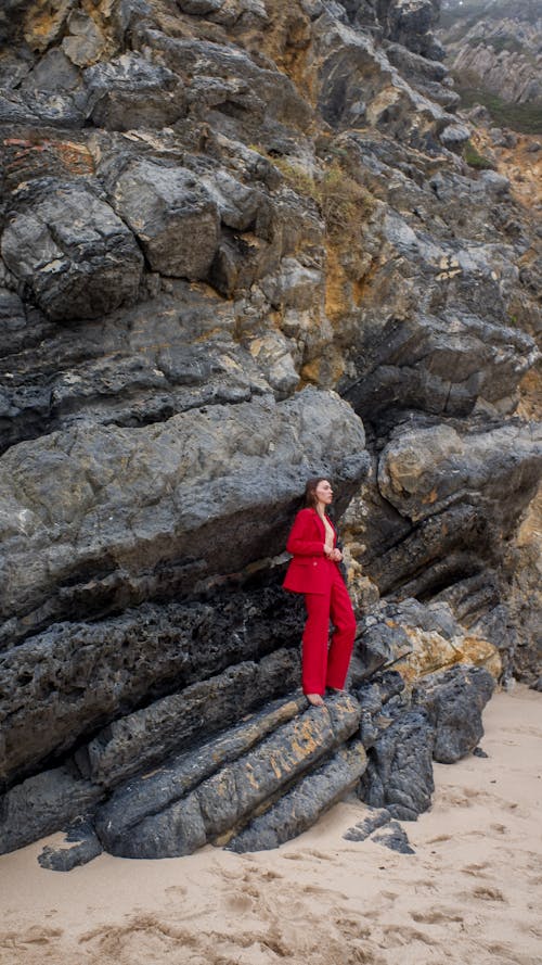 垂直拍攝, 女人, 岩石 的 免費圖庫相片