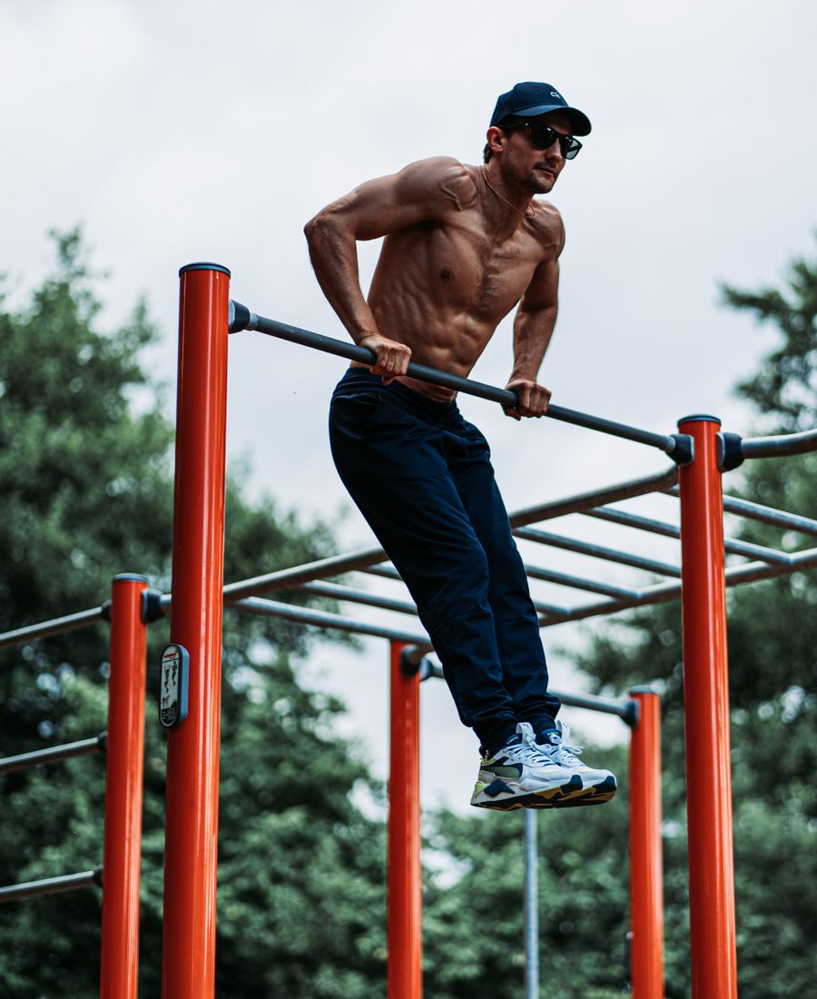 Streetlifting