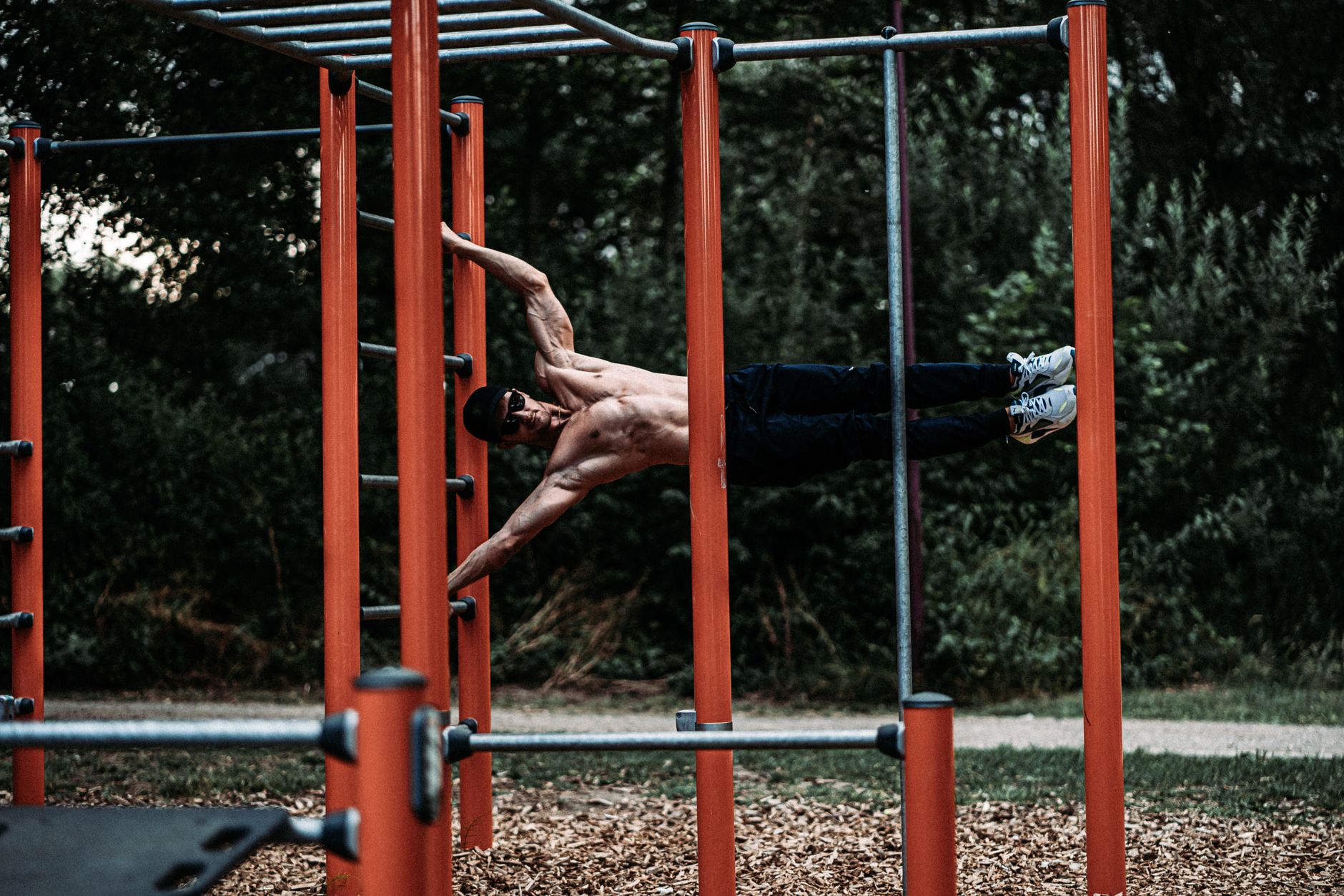 Dragon Flag Exercise: The Ultimate Guide workout technique step by step