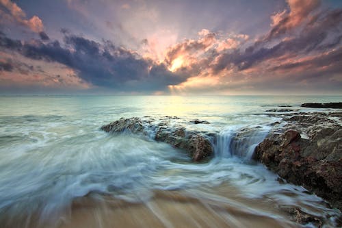 Free Gratis arkivbilde med bølger, daggry, hav Stock Photo