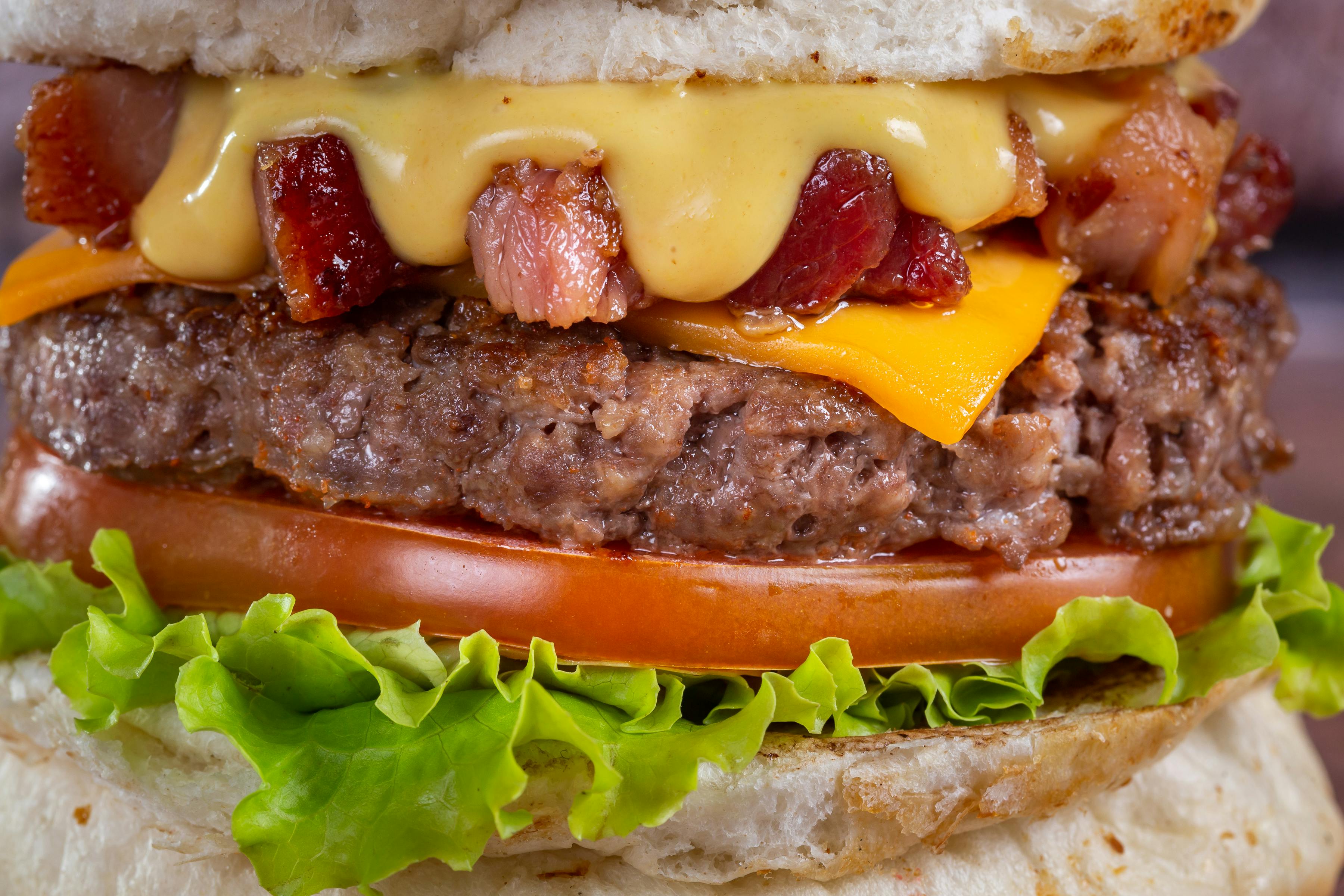 Burgers With Fries and Tomatoes · Free Stock Photo