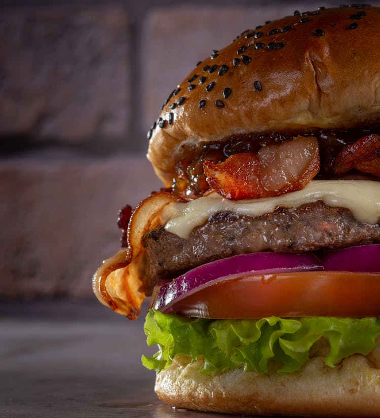 Burger With Bacon, Lettuce And Tomato