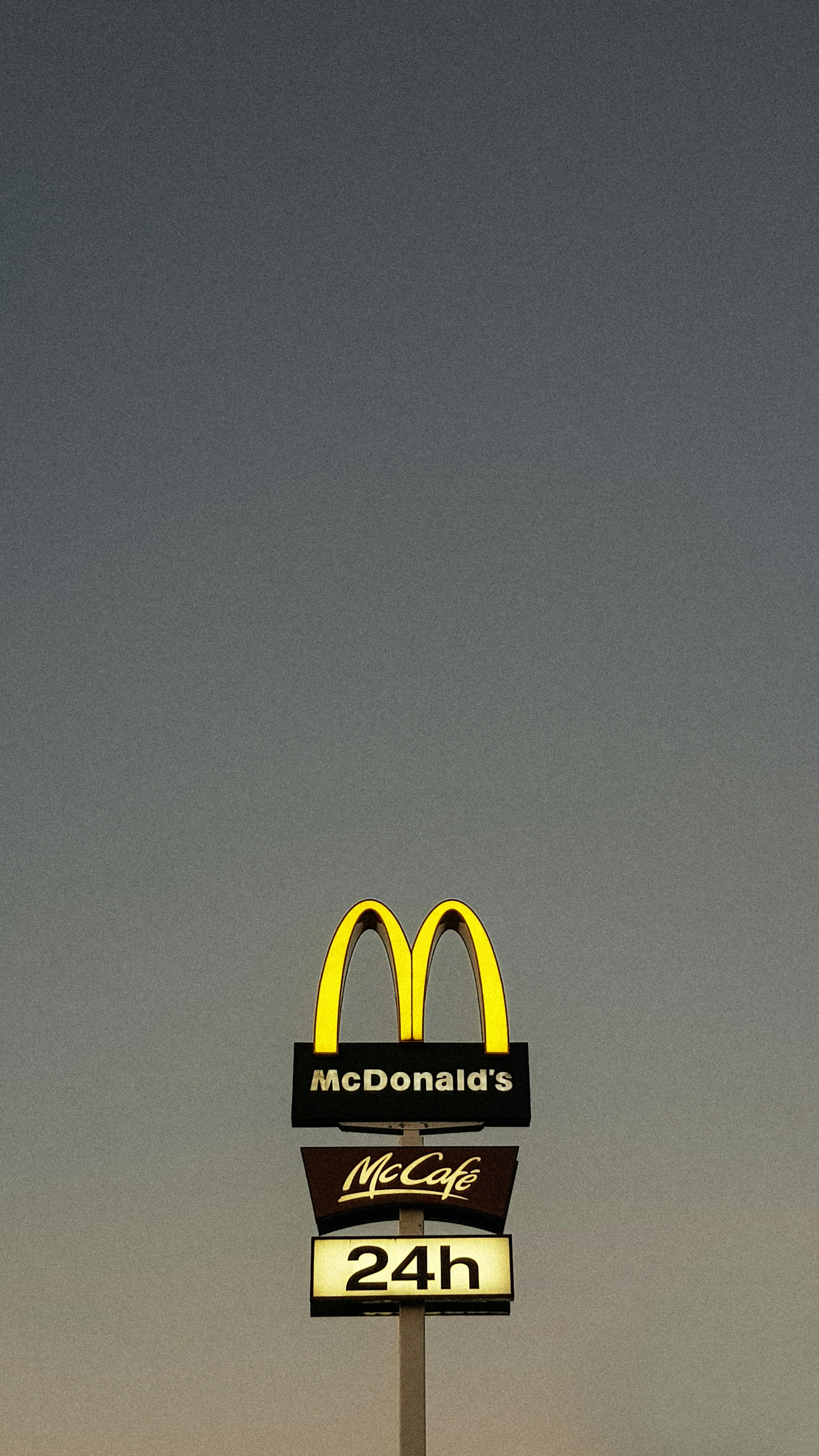 Mcdonalds Background Images, HD Pictures and Wallpaper For Free Download |  Pngtree