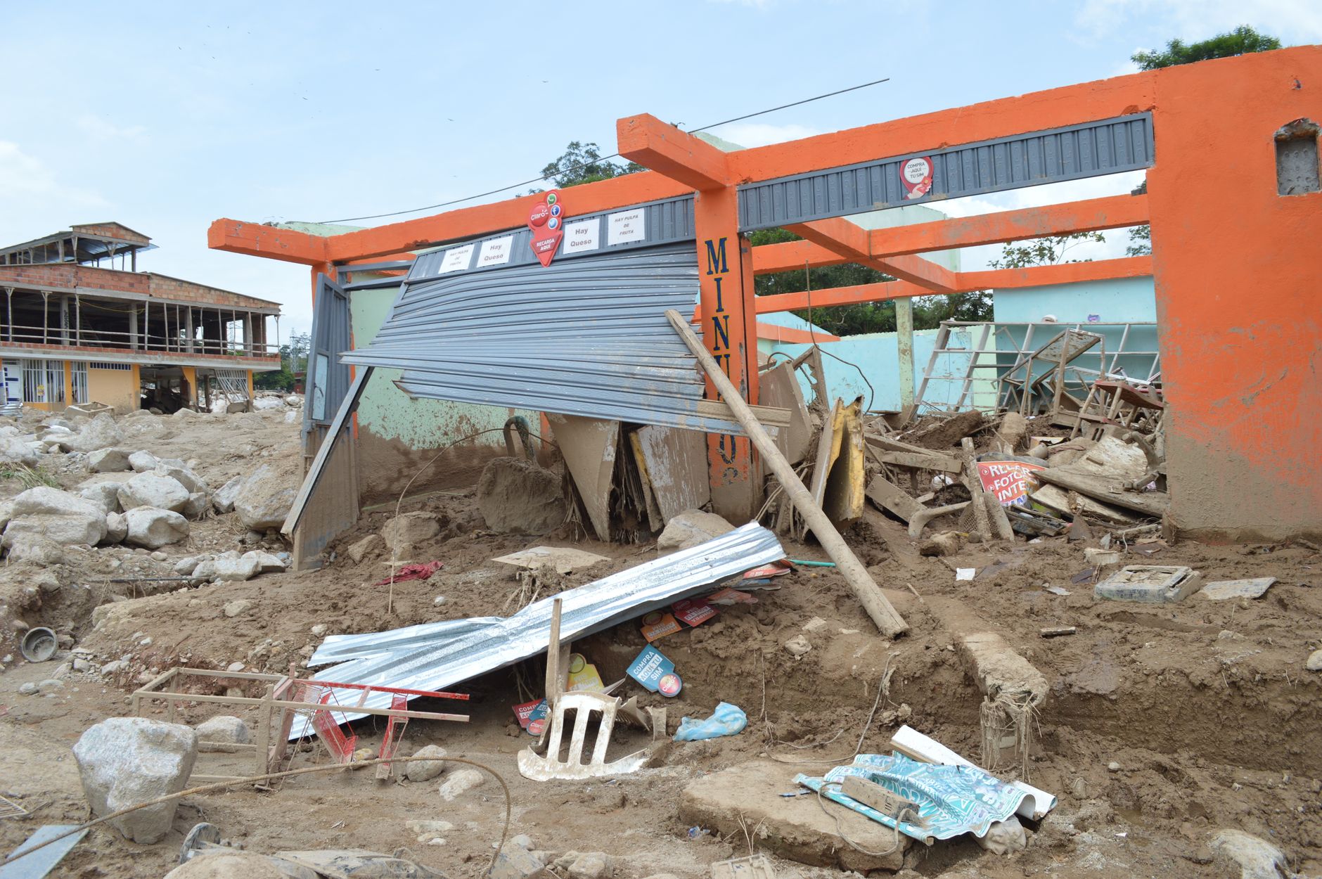Kenya floods and landslides leave deaths and many missing across multiple counties