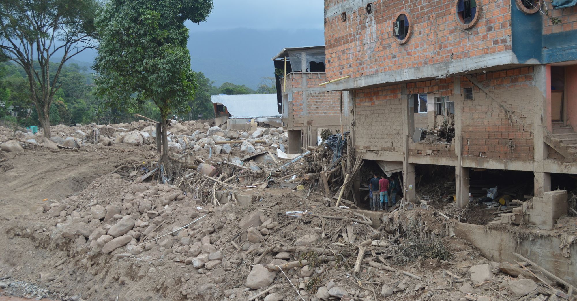 Earthquake Kills 111 in Western Colombia, Collapses Dozens of Buildings