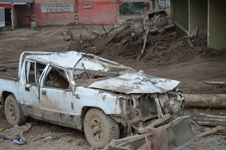 Cars Destroyed By Avalanche