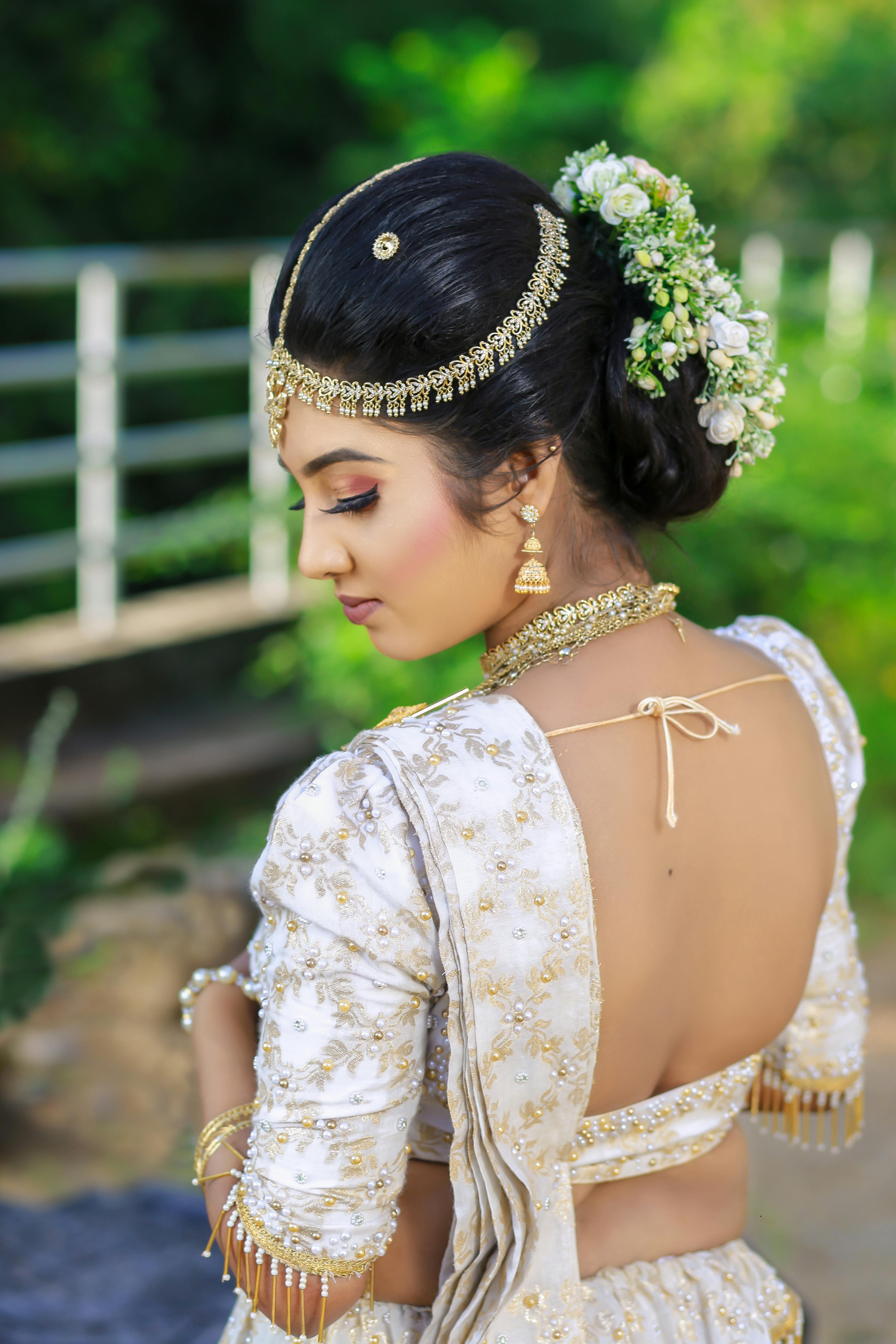 30 Kandyan Bride Hairstyles @AshiFashion - YouTube