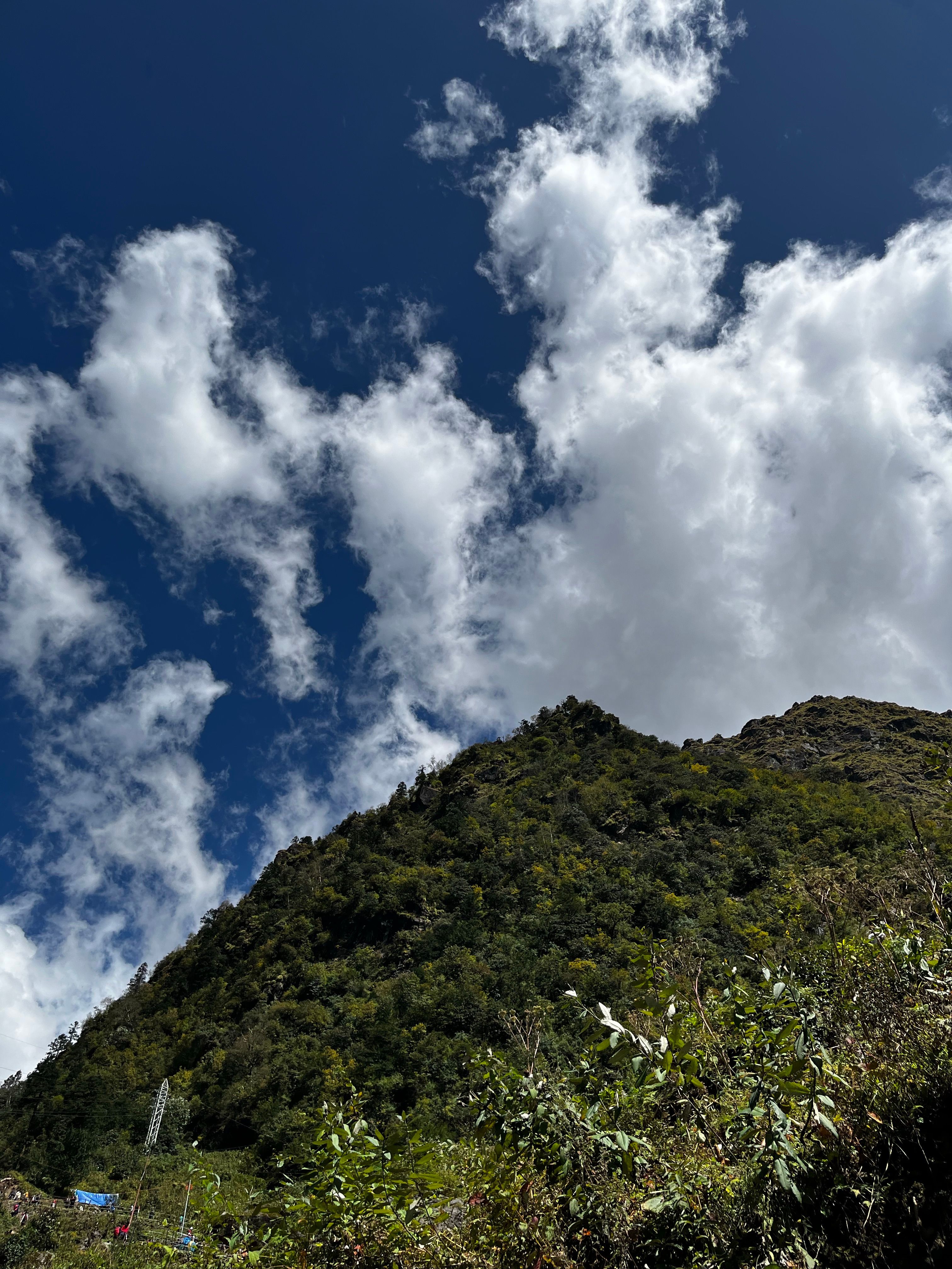 Green Mountain Under the Blue Sky · Free Stock Photo