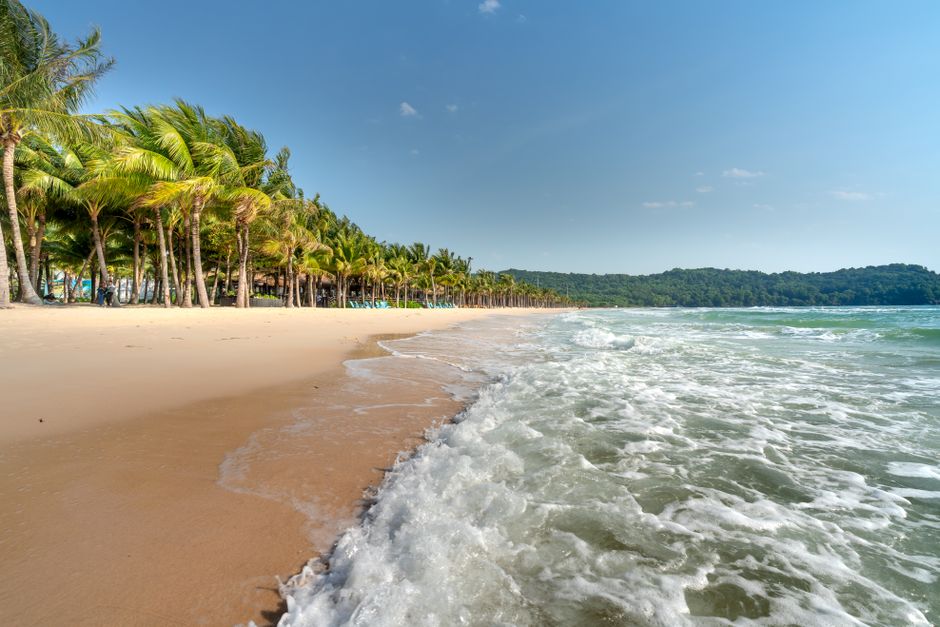 <b>Sao Beach (Bai Sao): A Controversial Beauty</b> <b>Sao Beach (Bai Sao): A Controversial Beauty</b>
