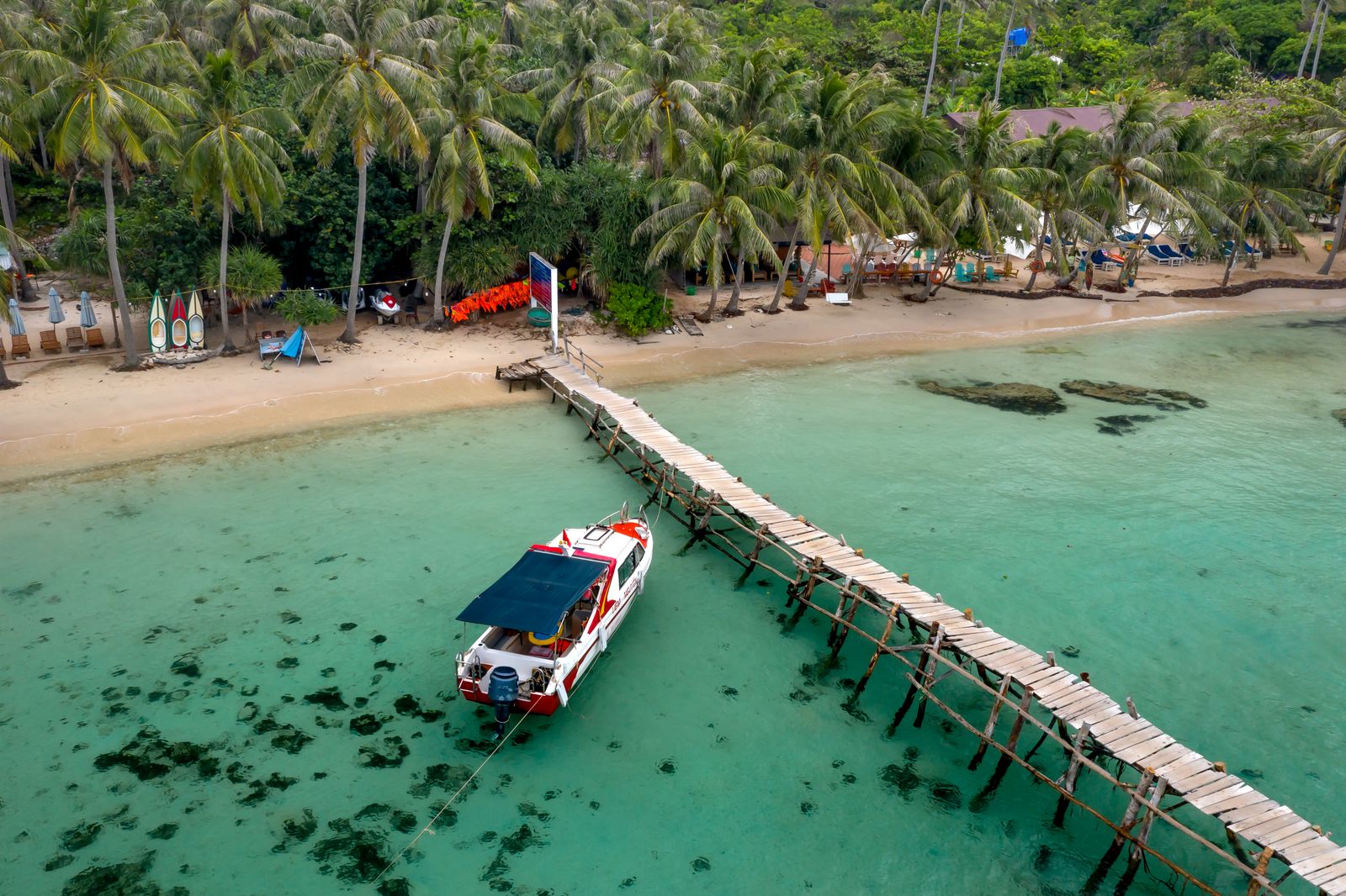 Ejen AI Dalam Hartanah: Bila Robot Mula 'Bekerja' Untuk Agen Phuket Anda