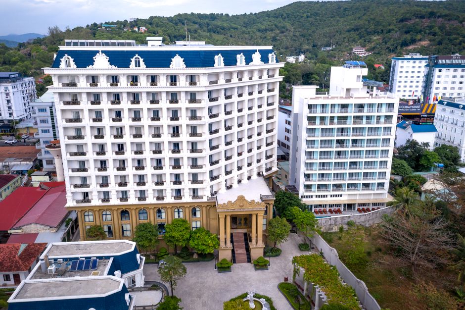 Khách sạn Bùi Viện: Góc nhìn thật từ người hay lui tới - destination