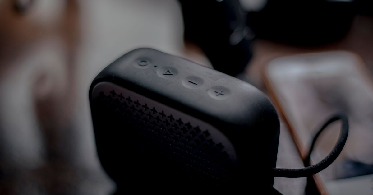 Wireless Speakers: Enhancing Your Home Audio System