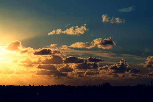 Free Sun and Clouds Stock Photo