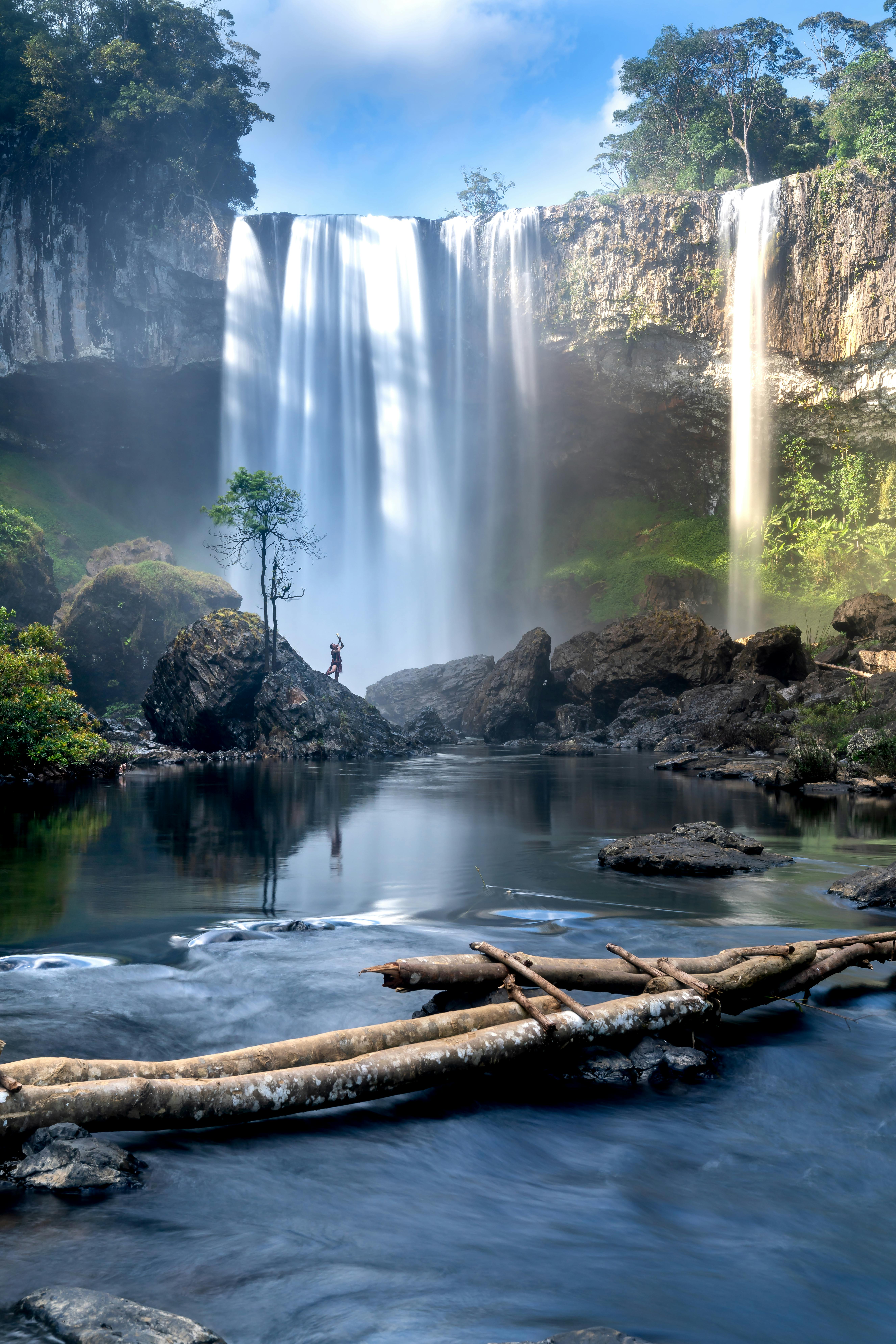 Waterfalls on Rocky Mountain under Blue Sky · Free Stock Photo, image size:5304x7952