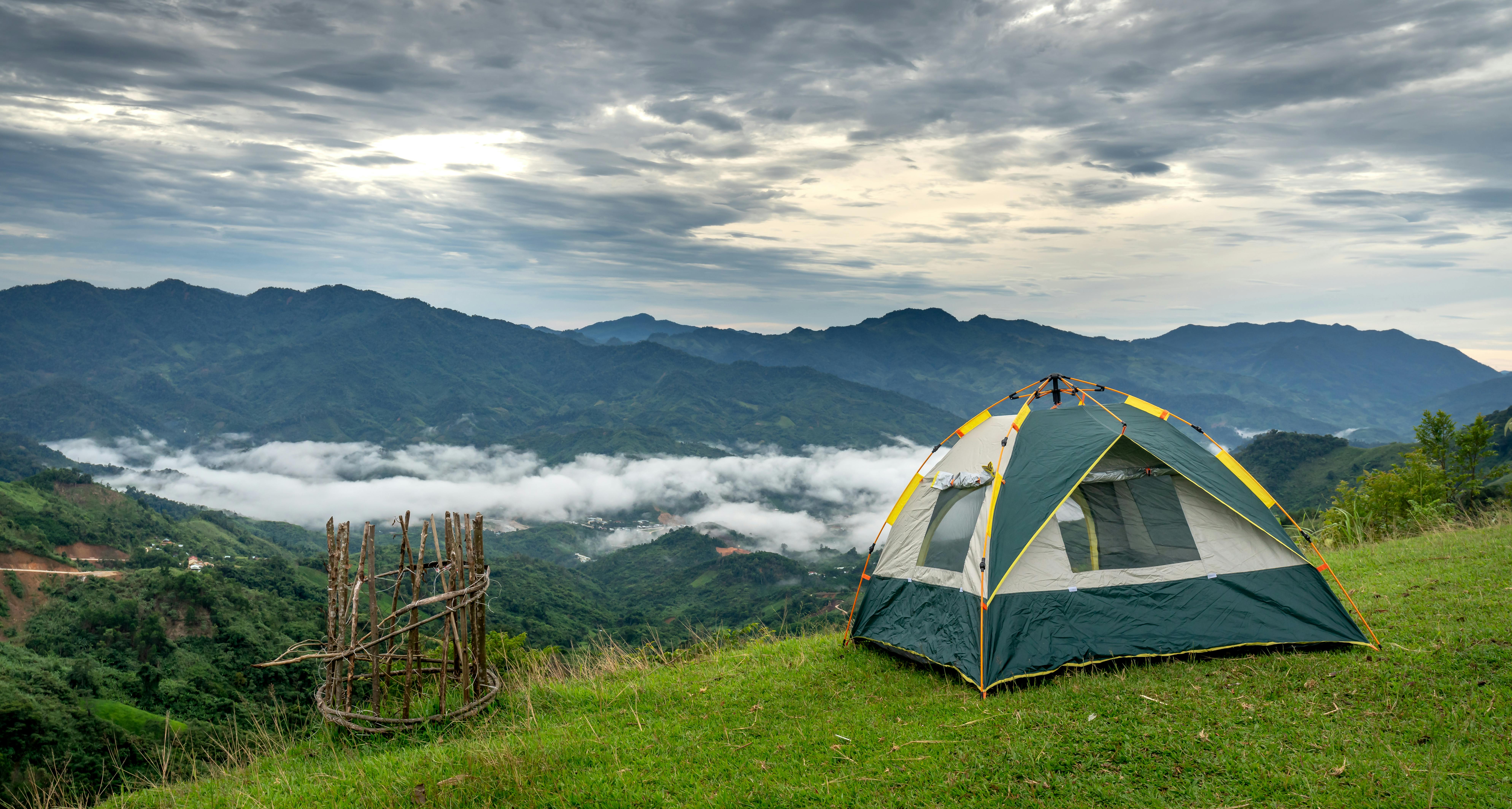 RV and Outdoor Adventure Expo returns to Erie’s bayfront — Photo by Quang Nguyen Vinh on Pexels