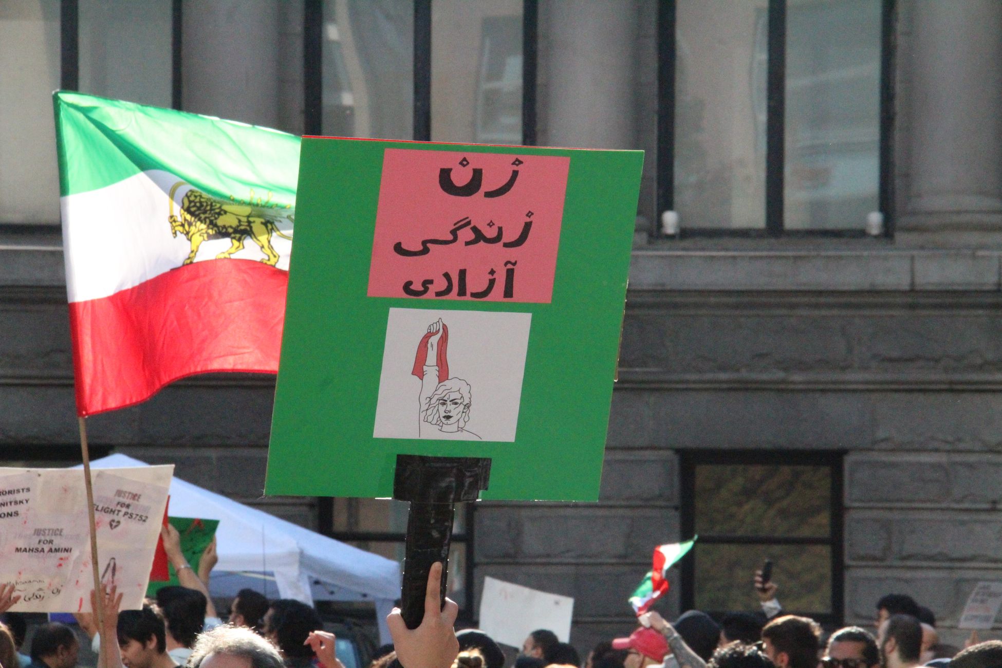 Iran's Internet Blackouts and the Need for New Communication Technologies