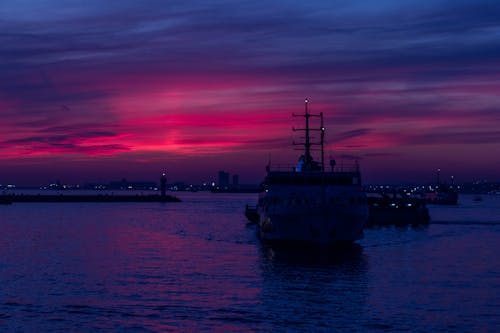 คลังภาพถ่ายฟรี ของ bosphorus, kadıköy, ท่าเทียบเรือ