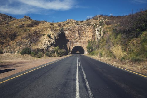 gratis Road Tunnel Foto Stockfoto