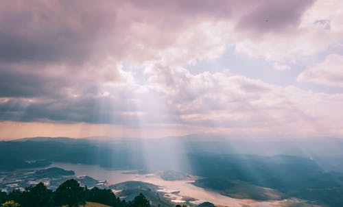 Free Mountains With Crepuscular Ray Stock Photo