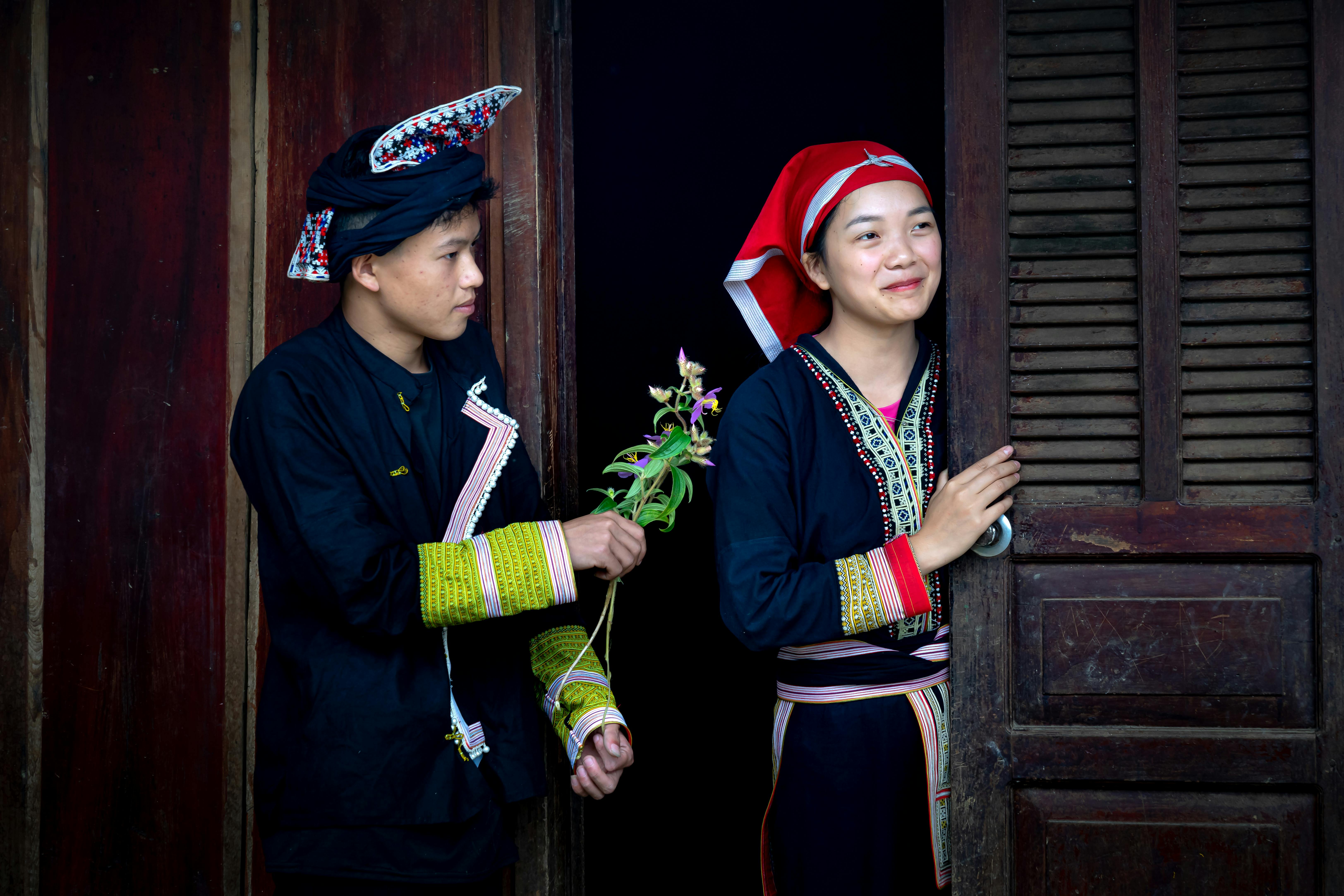 How to make your boyfriend miss you?