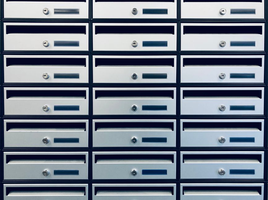 full|secure office