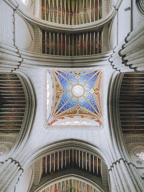 アルムデナ大聖堂, インテリア, キリスト教の無料の写真素材