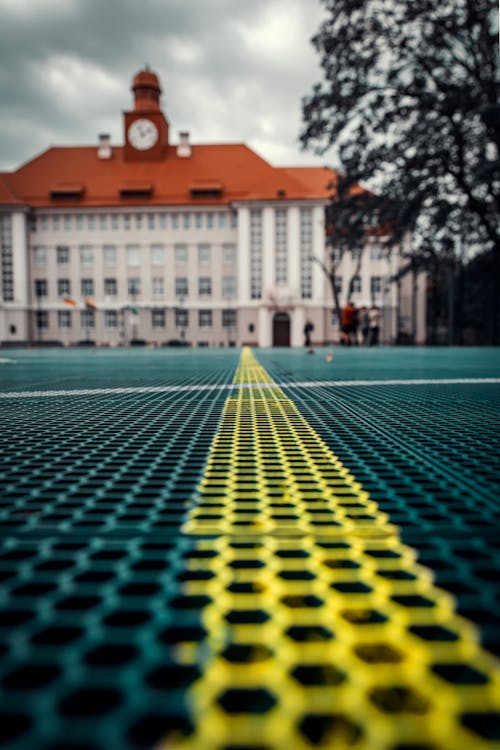 Selective Focus of Yellow Pavement
