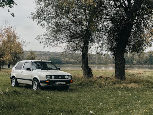 Ilmainen kuvapankkikuva tunnisteilla ajoneuvo, auto, auton valokuvaus