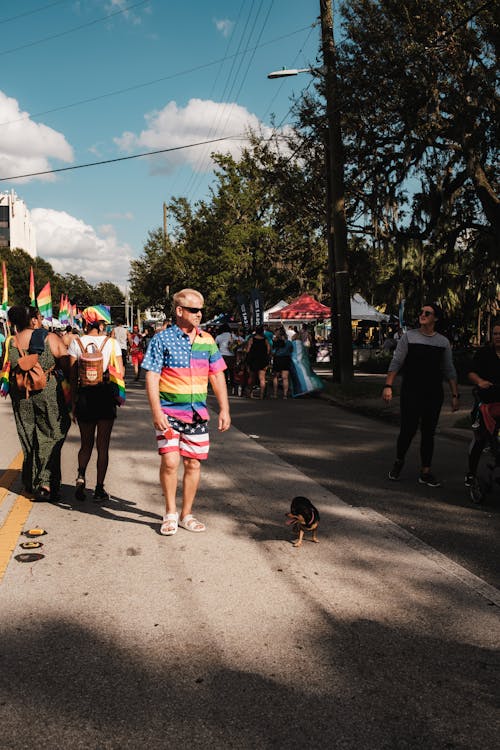 Fotobanka s bezplatnými fotkami na tému chôdza, festival, Florida