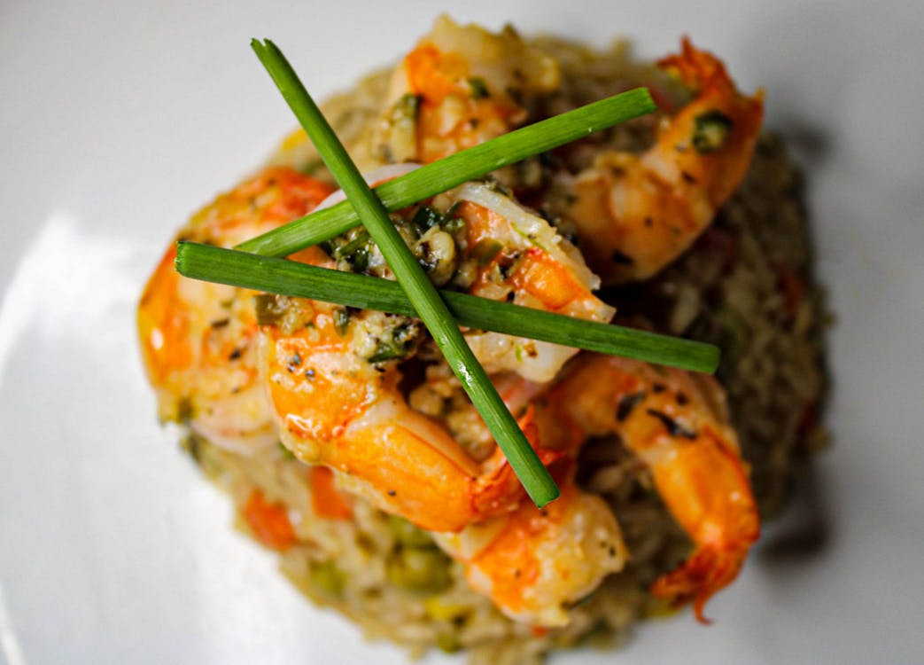 arroz integral con verduras y langostinos