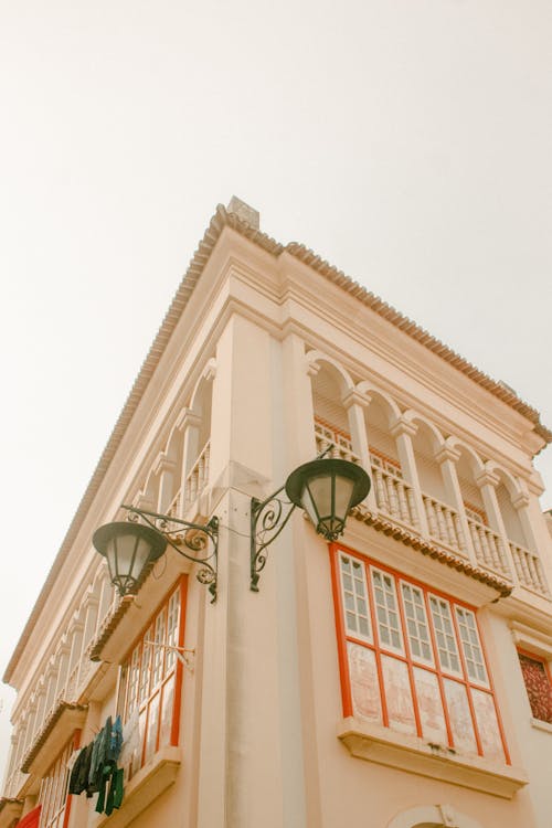 Photos gratuites de architecture traditionnelle, balcon, balcons