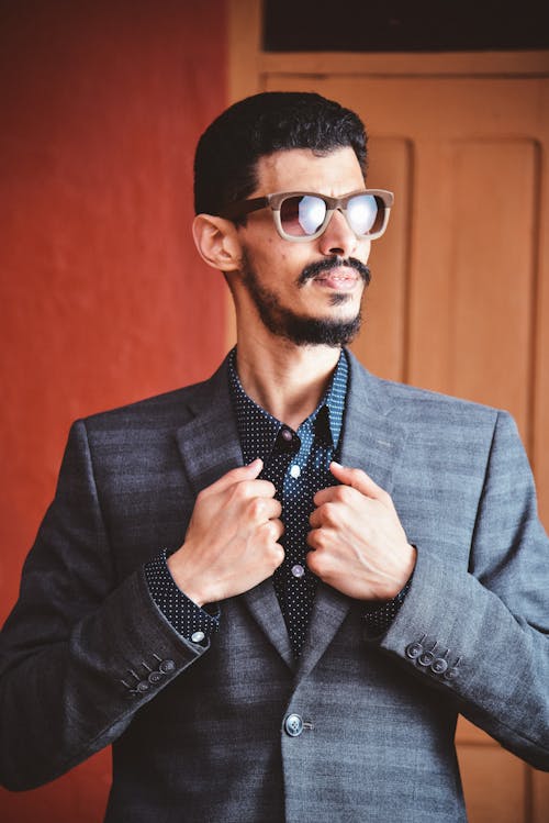 Fotos de stock gratuitas de barba, Bigote, chaqueta de traje