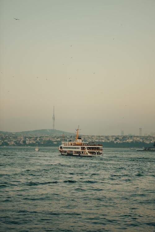 Kostenloses Stock Foto zu bosphorus, Camlica-Turm, dämmerung